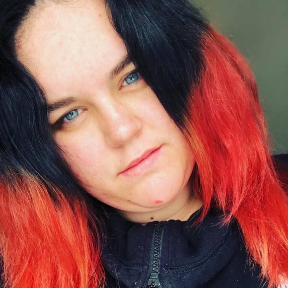 Meet your Posher, Kasaundra - Picture 1 of 3